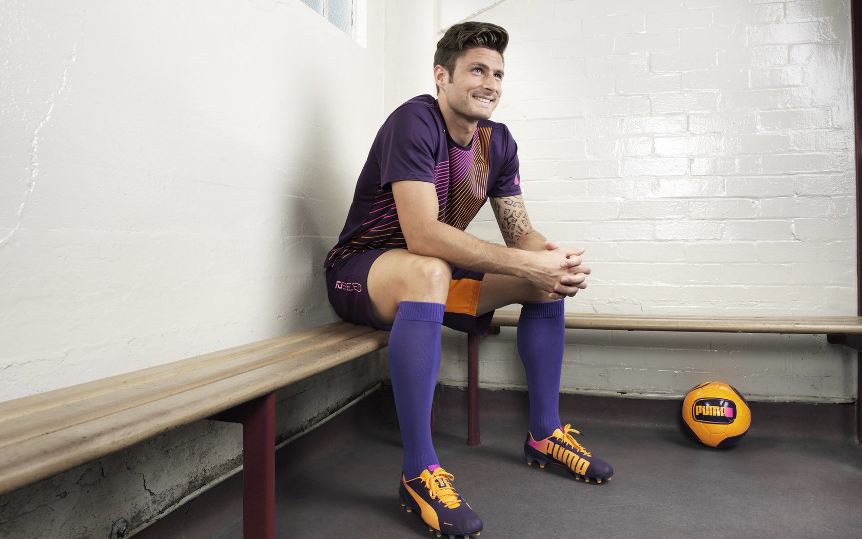 中国男篮在奋斗中不断成长,中国男篮出发